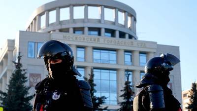Суд приговорил к 19 годам колонии экс-полицейского за стрельбу в метро Москвы