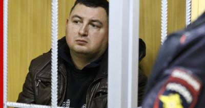 За расстрел коллег в метро экс-полицейского Смирнова приговорили к 19 годам колонии