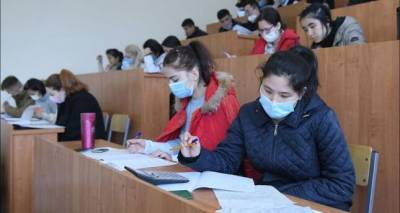 Студентам из Таджикистана разрешили вернуться в Россию для очного обучения