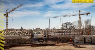 "Большая стройка": в Кривом Роге началась реконструкция легендарного стадиона "Металлург"