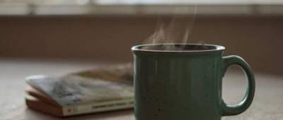 Ученые призвали не запивать горячий чай холодной водой