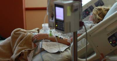 В Одессе больницы не в состоянии принять даже тяжелобольных, а кислород доставляет скорая домой – волонтер