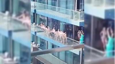 Голые модели могут отправиться в тюрьму за фотосессию на балконе в Дубае