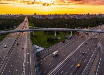 Водителей в России заставят снижать скорость с помощью новых дорожных знаков
