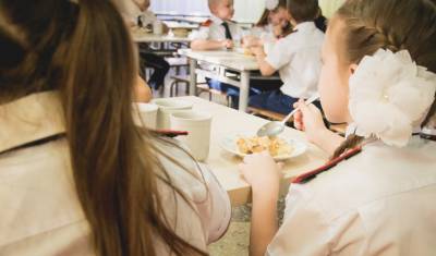 Главная проблема столовых в тюменских школах - холодные блюда