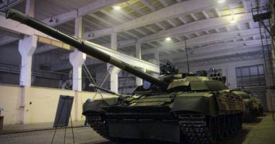Киевский бронетанковый завод передал ВСУ очередную партию танков Т-72 (фото)