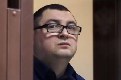 Расстрелявший коллег экс-полицейский Смирнов получил 19 лет лишения свободы