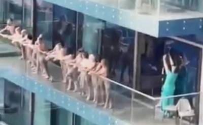 Группу голых российских туристок арестовали в Дубае за съемку на балконе