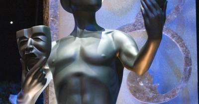 Триумф «Короны» и посмертная награда Черной пантере: как прошла «репетиция Оскара»