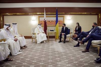 Будем развивать более тесное сотрудничество, – Зеленский встретился с премьер-министром Катара