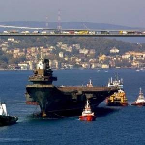 Полиция Турции арестовала десять бывших адмиралов