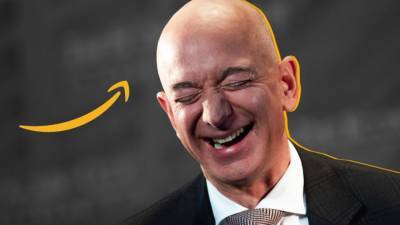 Берни Сандерс назвал богатство основателя Amazon Джеффа Безоса угрозой для демократии