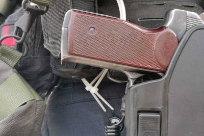 Для задержания пьяного тракториста тульская полиция применяла табельное оружие и ныряла в реку