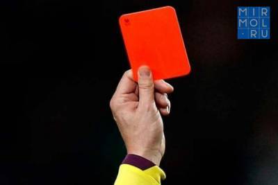 Гай Ричи - Гай Рич - Футболист в Бразилии получил красную карточку на 10-й секунде – рекорд? - mirmol.ru - Бразилия