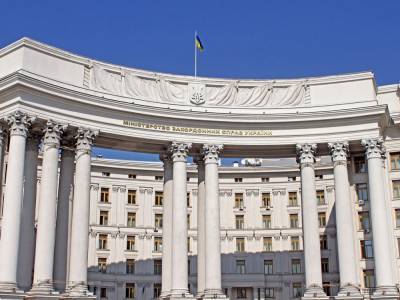В МИД Украины объяснили, почему считают нецелесообразной денонсацию Харьковских соглашений