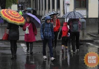 В Украину идет резкое похолодание, штормовой ветер и снегопады