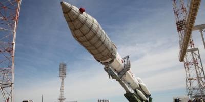 Российские ученые создадут сверхтяжелую ракету для полетов на Луну и Марс
