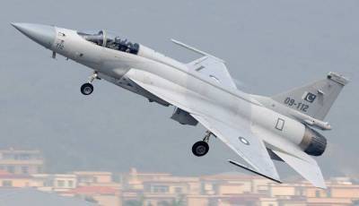 Пакистанский самолет JF-17 доказал свою стойкость во время воздушного боя с индийским Су-30МКИ