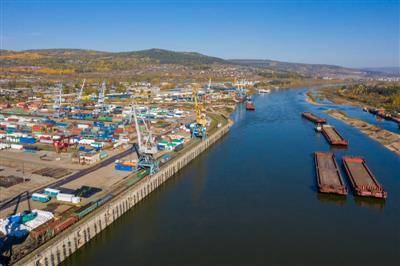 Погрузка экспортных грузов на сети РЖД в порты выросла на 7,6% за январь-март