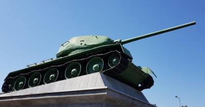 В Латвии собрались запретить памятники в виде военной техники СССР