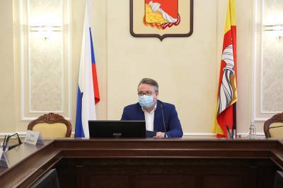 Вадим Кстенин поручил главам районных управ усилить работу по наведению порядка в городе