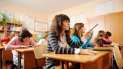 Вредная мотивация: почему опасно платить ребенку за хорошие оценки? - 5-tv.ru