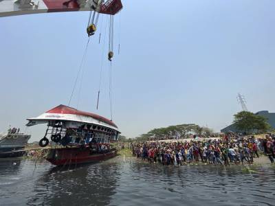 В Бангладеш в результате столкновения затонул паром: десятки погибших