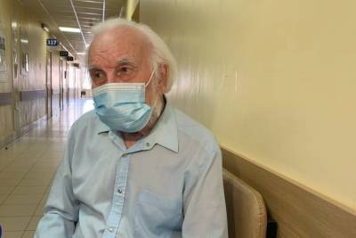 91-летний рязанец сделал прививку от коронавируса