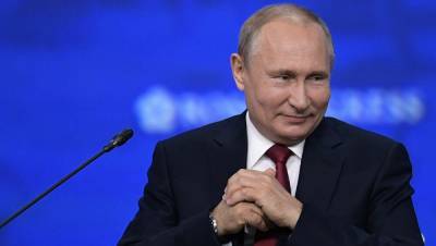 Путин подписал закон, позволяющий ему претендовать еще на 2 срока