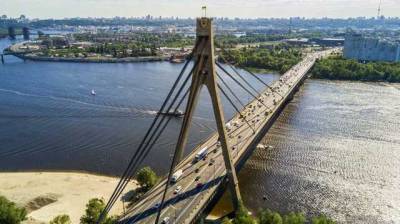 Без шансов на жизнь: в Киеве произошла трагедия на Северном мосту