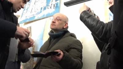 Виталий Милонов - Андрей Анохин - Резник - СКР проведет проверку в отношении депутата Резника после задержания с наркотиками - politros.com - Санкт-Петербург