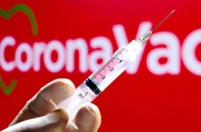 "Побочка" от китайской вакцины CoronaVac: в Минздраве составили список