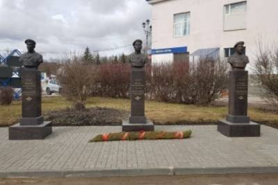 В Острове установили личности осквернителей памятника героям 6-ой роты