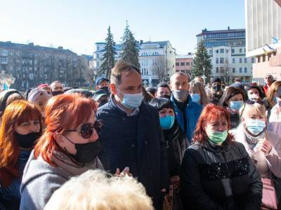 В Ивано-Франковске мэр вместе с горожанами протестовали против локдауна