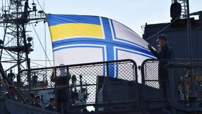 Самый уродливый корабль ВМС Украины вышел в море на испытания