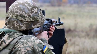 Боевики возле Авдеевки обстреляли позиции ВСУ: погиб украинский военный