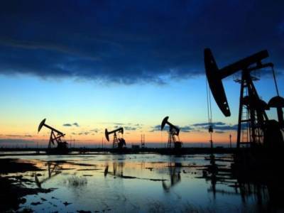 Падение цен на нефть существенно ускорилось