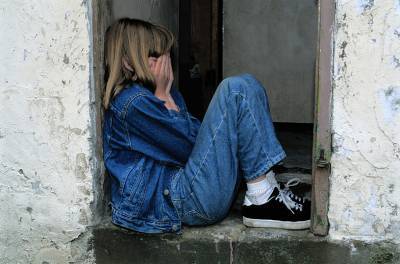 Издевательства над 7-летней девочкой из Новошахтинска остановили соседи