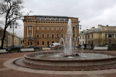 До конца года в Петербурге отреставрируют семь фонтанов