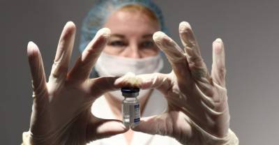 Гватемала сообщила о закупке российской вакцины "Спутник V"