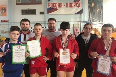 Самбисты из Серпухова победили на областных соревнованиях