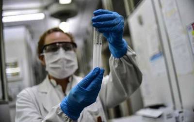 Двойной мутант: в Индии появился новый штамм коронавируса