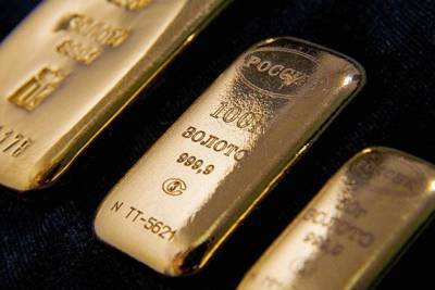 Цена на золото растет на снижении доходности гособлигаций США