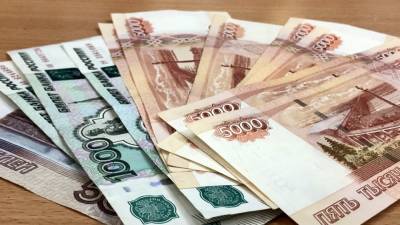 Бизнесмен из Петербурга сделал аферистов богаче на 51 млн рублей