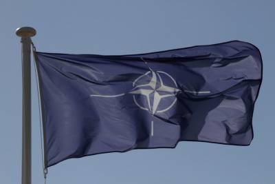 В НАТО предостерегли РФ от эскалации на Донбассе