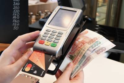 С начала года в России выявили более 1500 фейковых банков