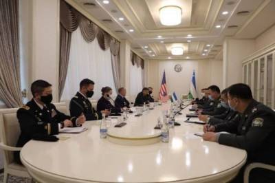 Военная делегация США прибыла в Узбекистан