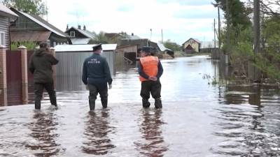 Два десятка российских регионов охвачены паводком