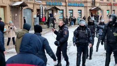 Приговор участнику митинга в Петербурге могут обжаловать по требованию главы СК
