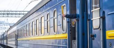 В поезде на Константиновку двое военнослужащих устроили стрельбу